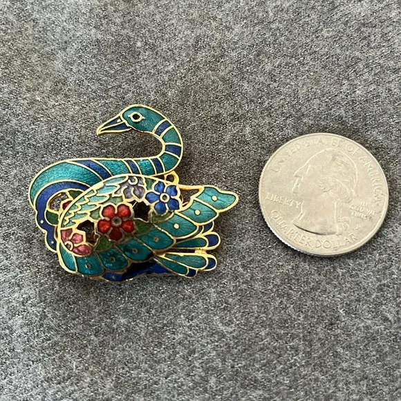 Cloisonné Swan Brooch - Picture 2 of 4